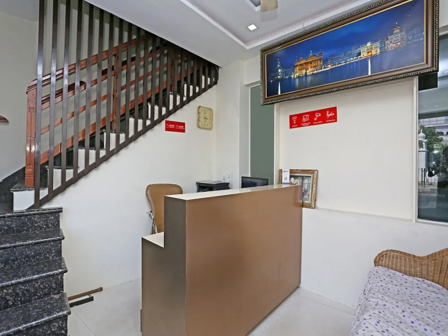 OYO 1355 Hotel Dream