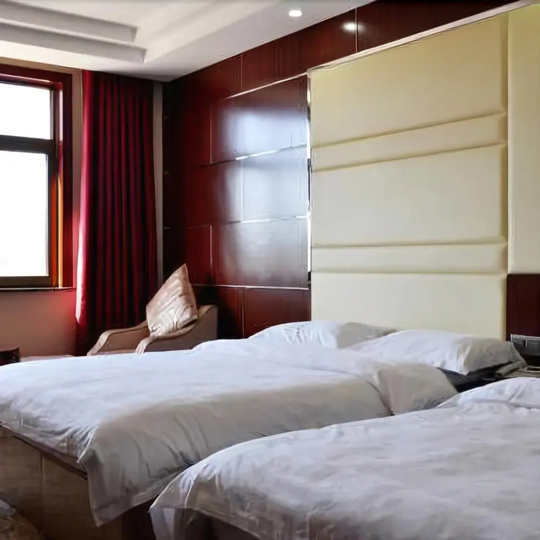 Lingyun Holiday Hotel Weichang