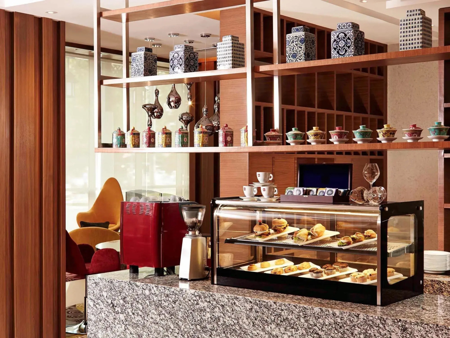 Mercure Kuala Lumpur Shaw Parade