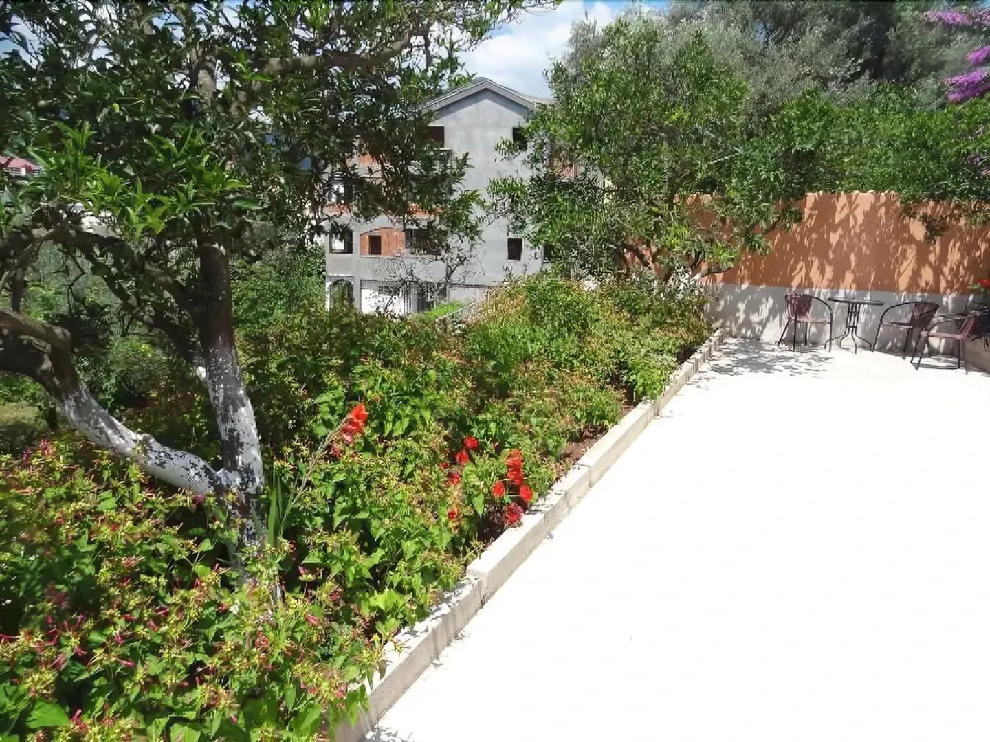 Apartments Bracanovic