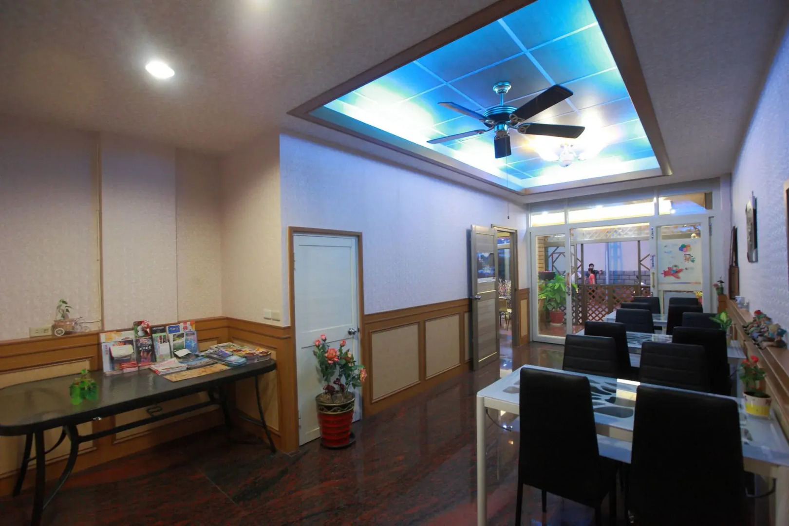 First Place B&B - Hualien Railway Station