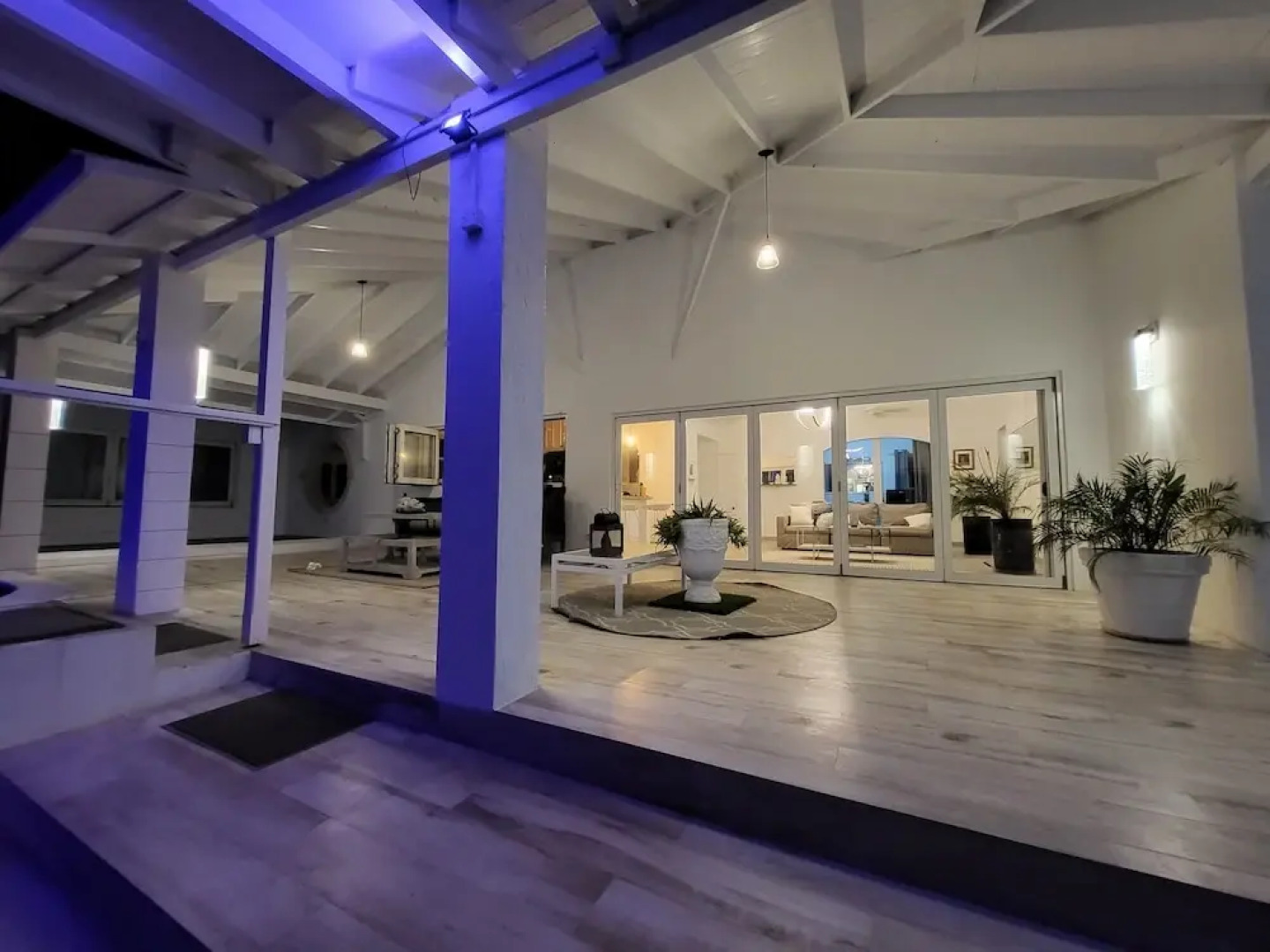 Unique Rare Villa! Retreat Style, Full Sea Views With Private Pool & Hot Tub! 3 Bedroom Villa by RedAwning