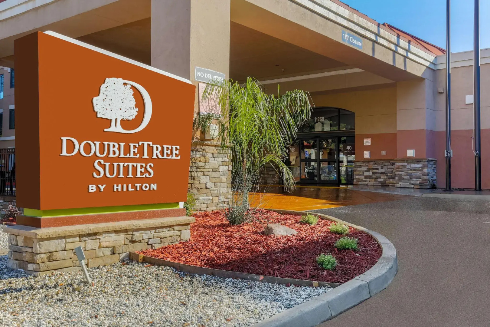 DoubleTree Suites by Hilton Hotel Sacramento - Rancho Cordova