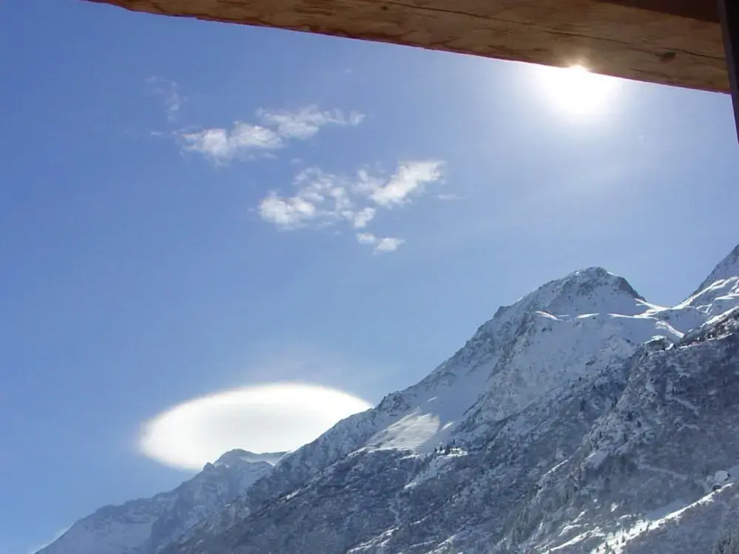 Cosy Chalet in Champagny-en-vanoise Near Ski Area