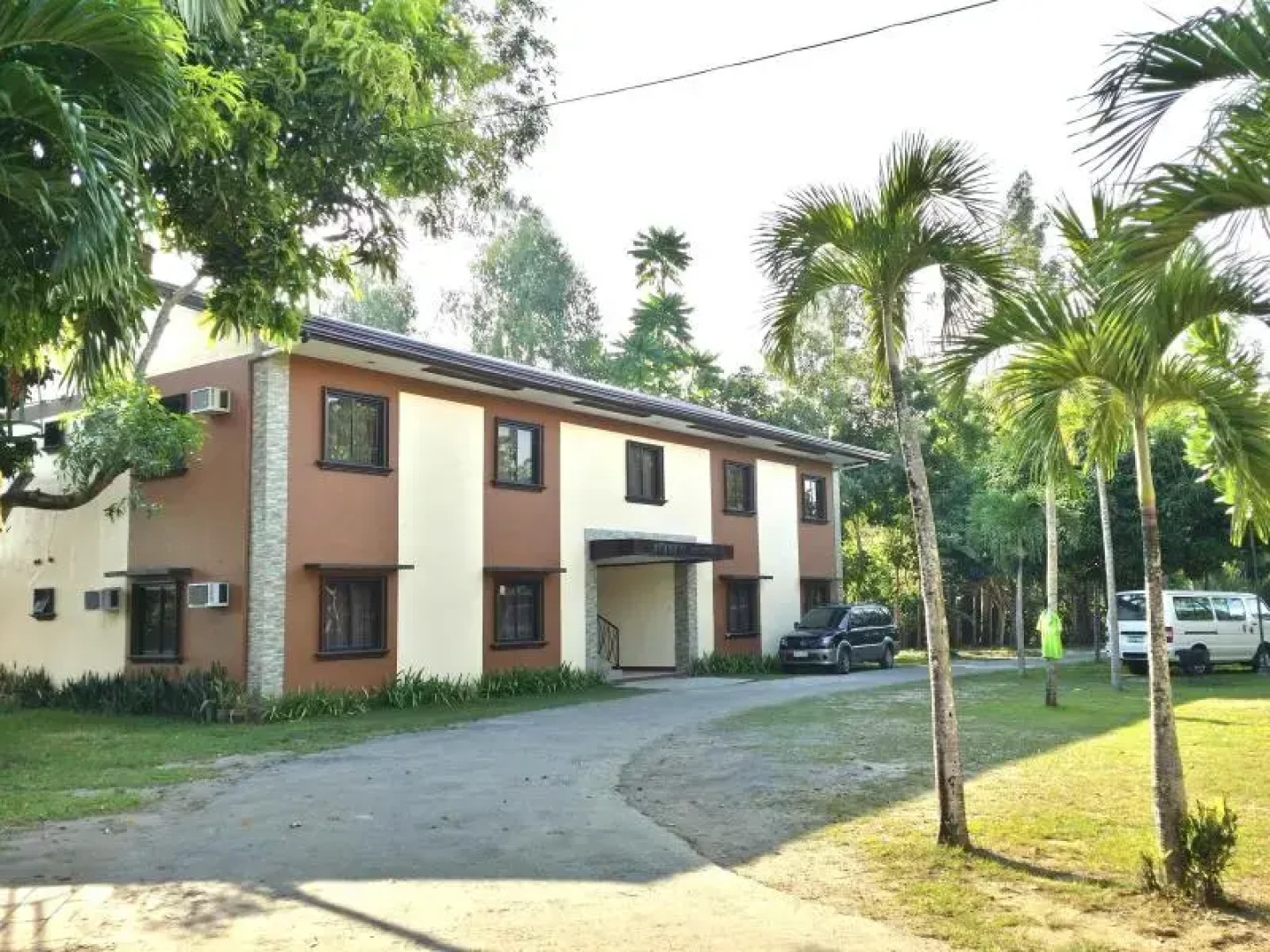 La Vista Inland Resort