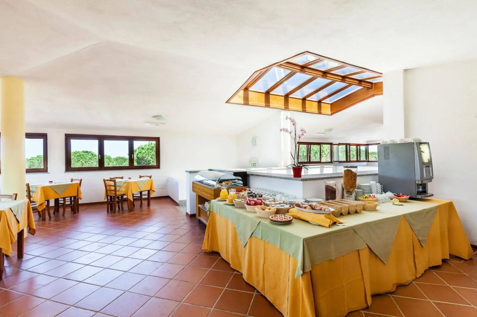 Petri Marini Hotel & Resort