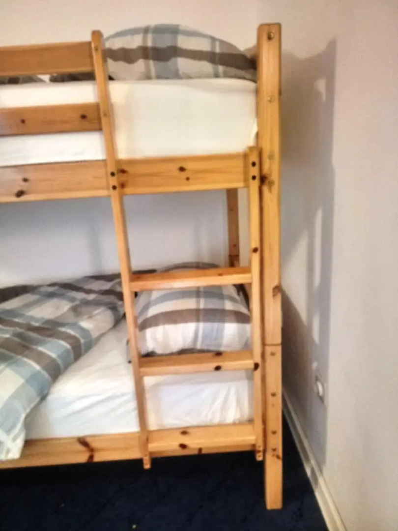 Beti Blu, Kaninska vas