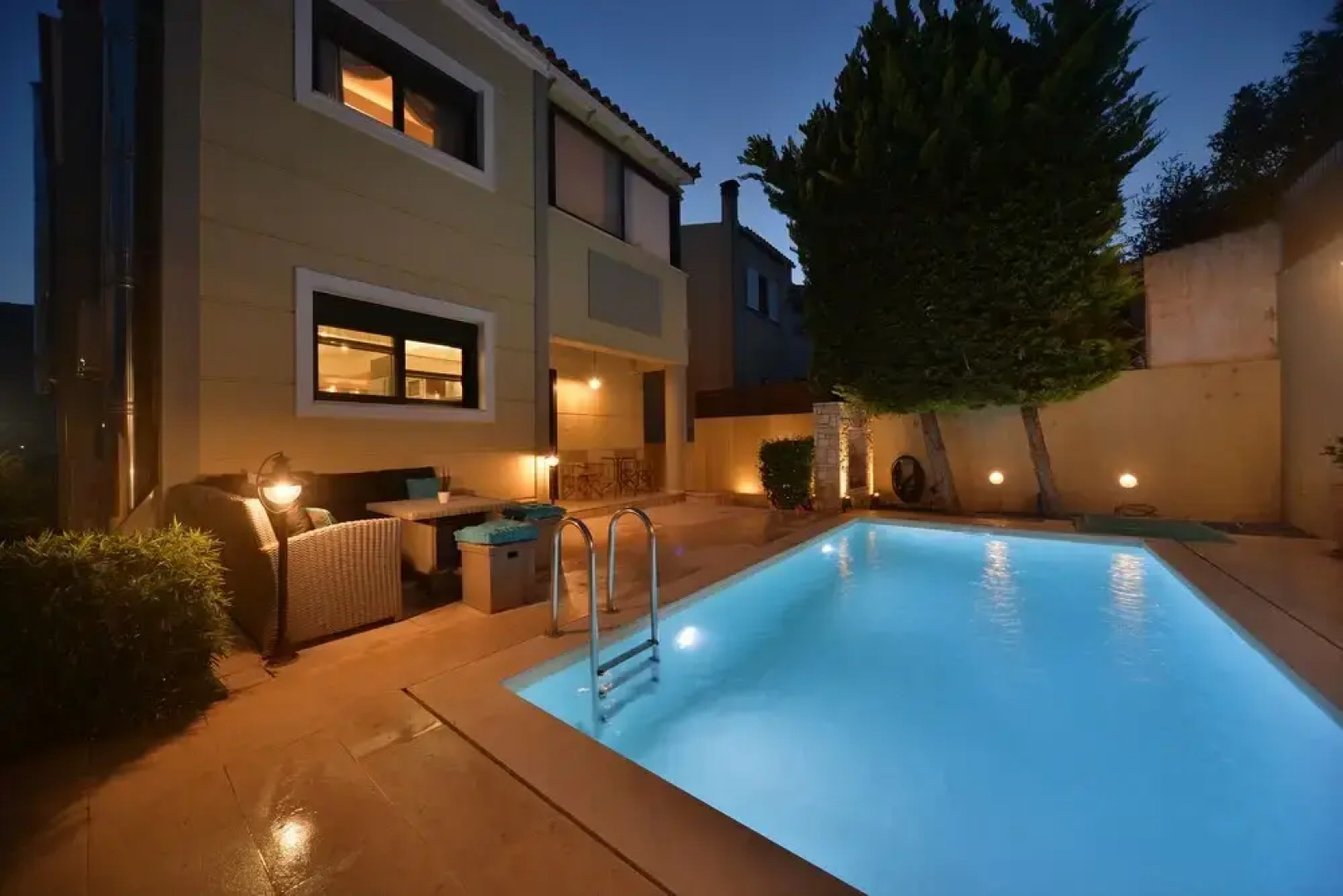 Elegant Villa by B&E