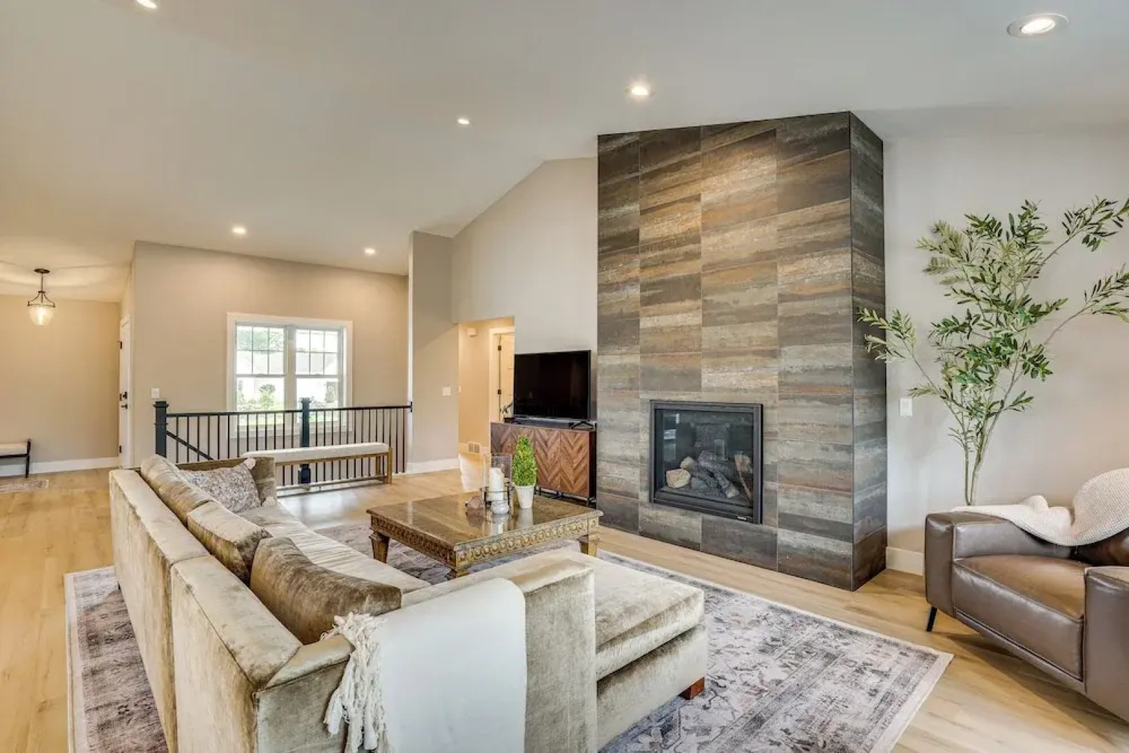 Walk to Beaches + Restaurants: Elkhart Lake Escape