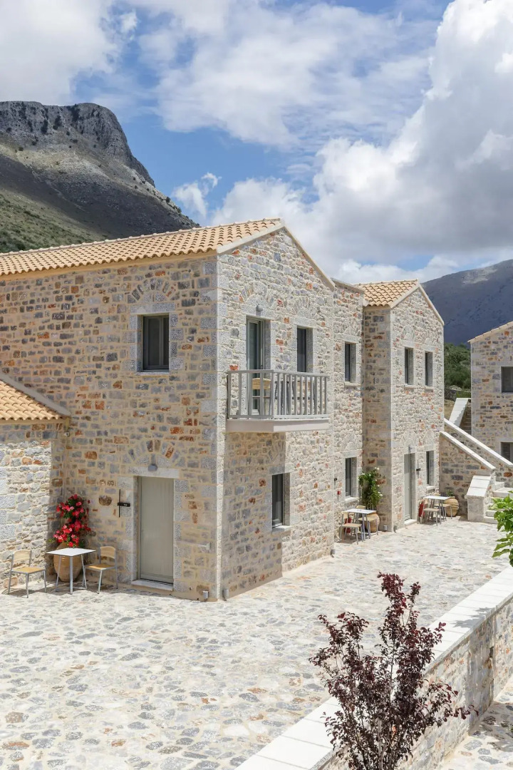 Salvia Areopolis All-Suite Hotel