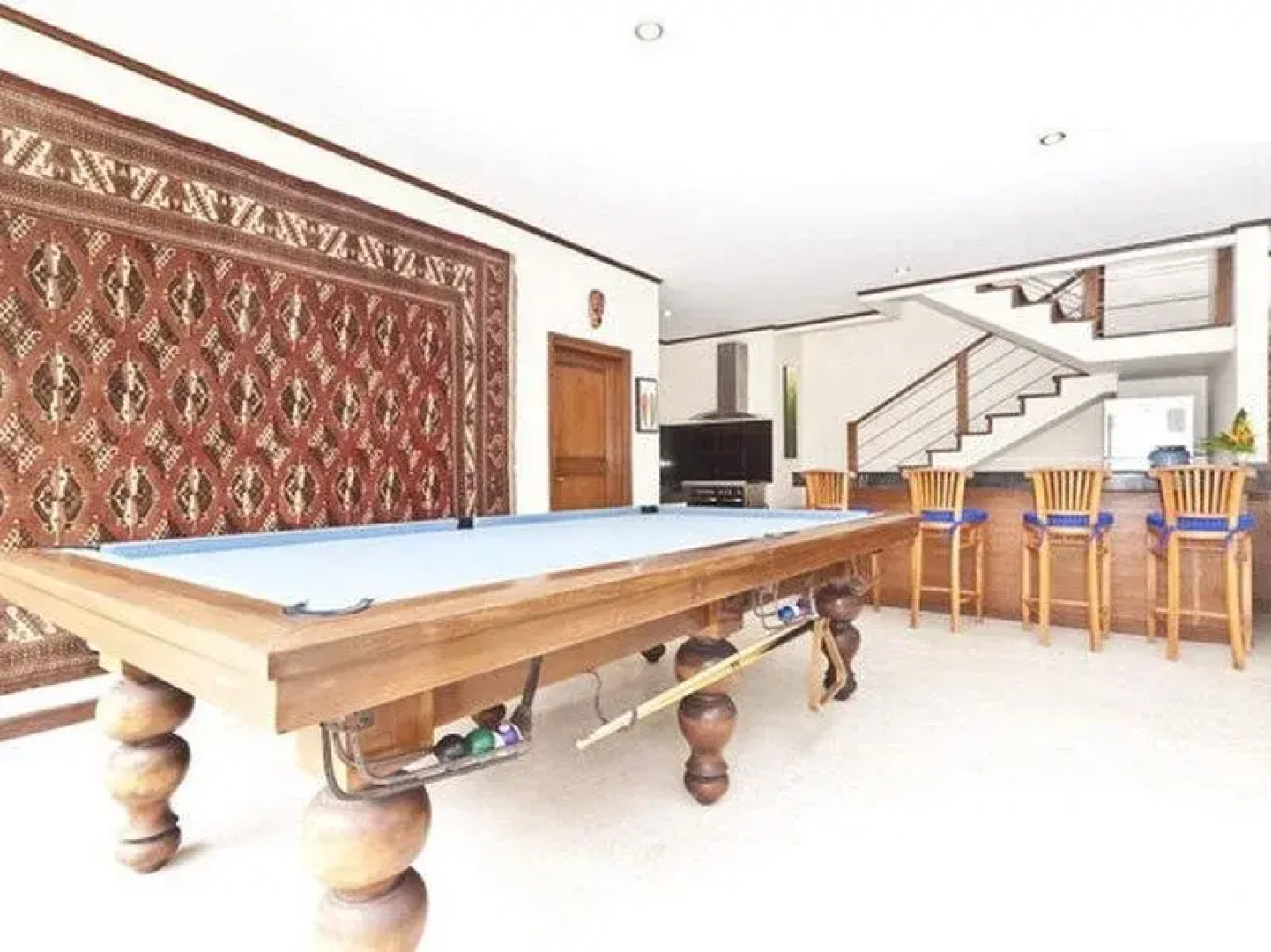 V.I.P. Villa Indah Pragina