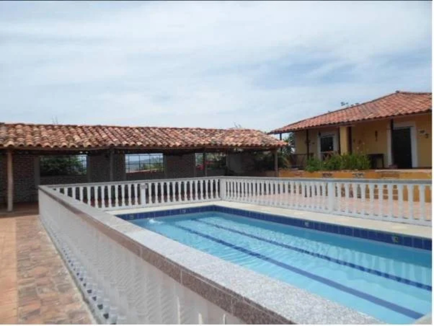 Hotel Campestre Santuario