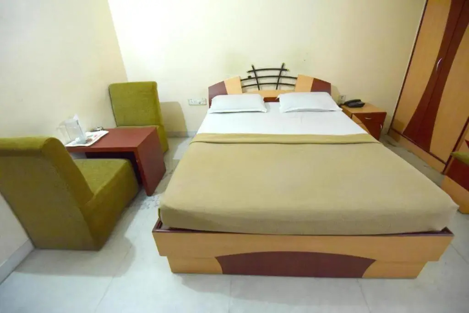 Hotel Shastri Paradise