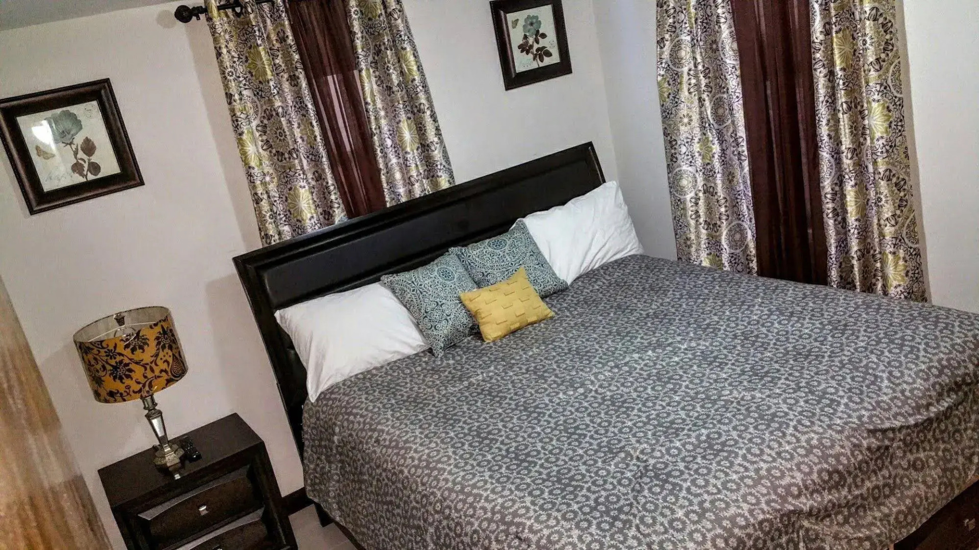 Sunrise Villa On The Beach