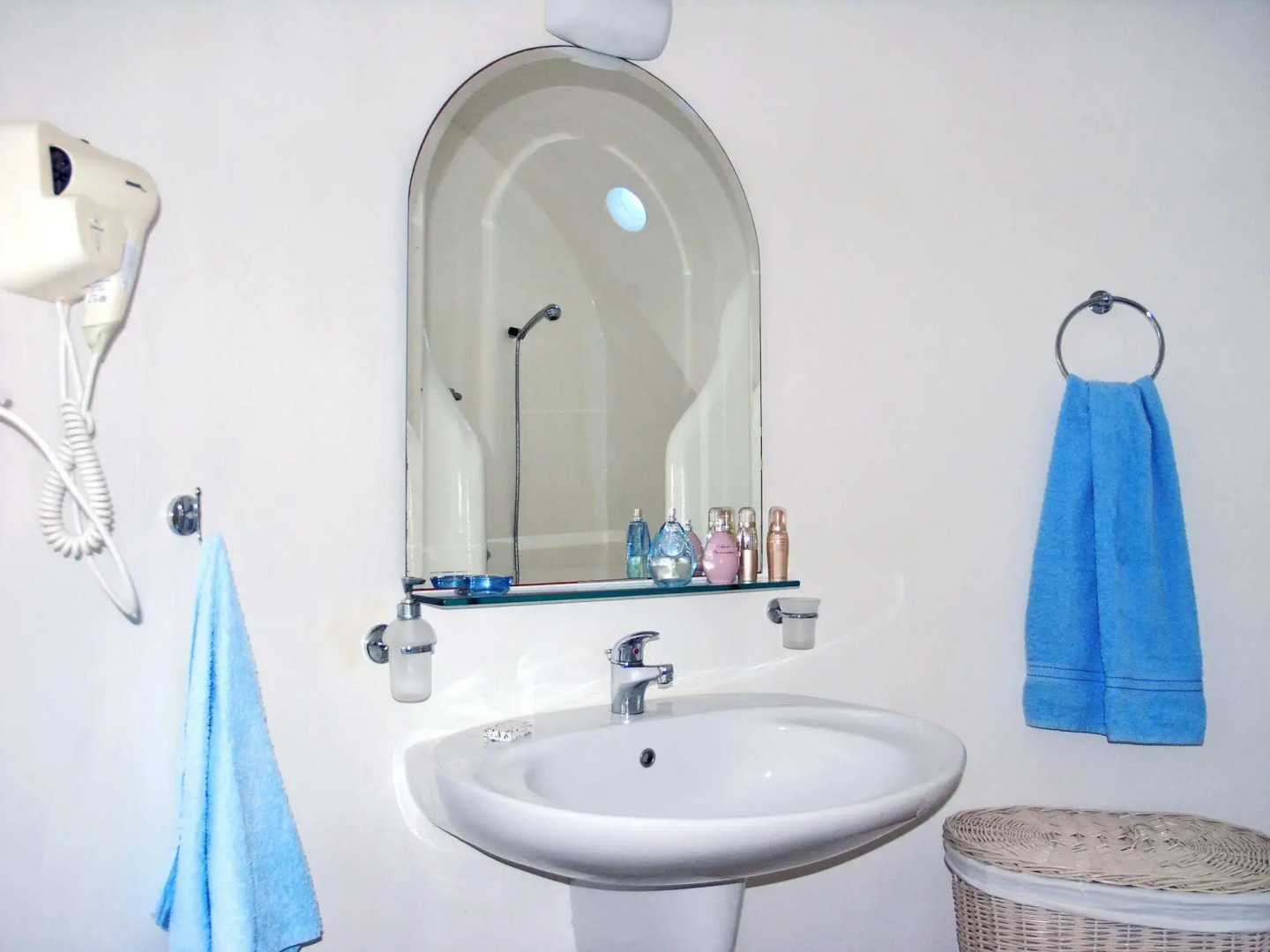 Mykonian Iros Suites & Villas