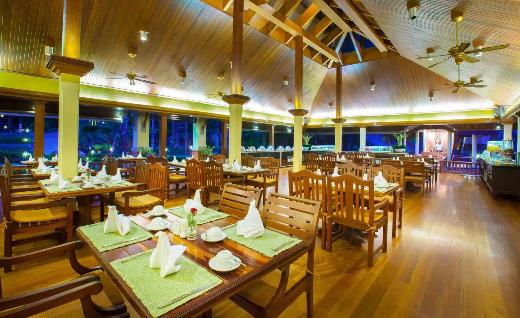 Khaolak Bay Front Resort