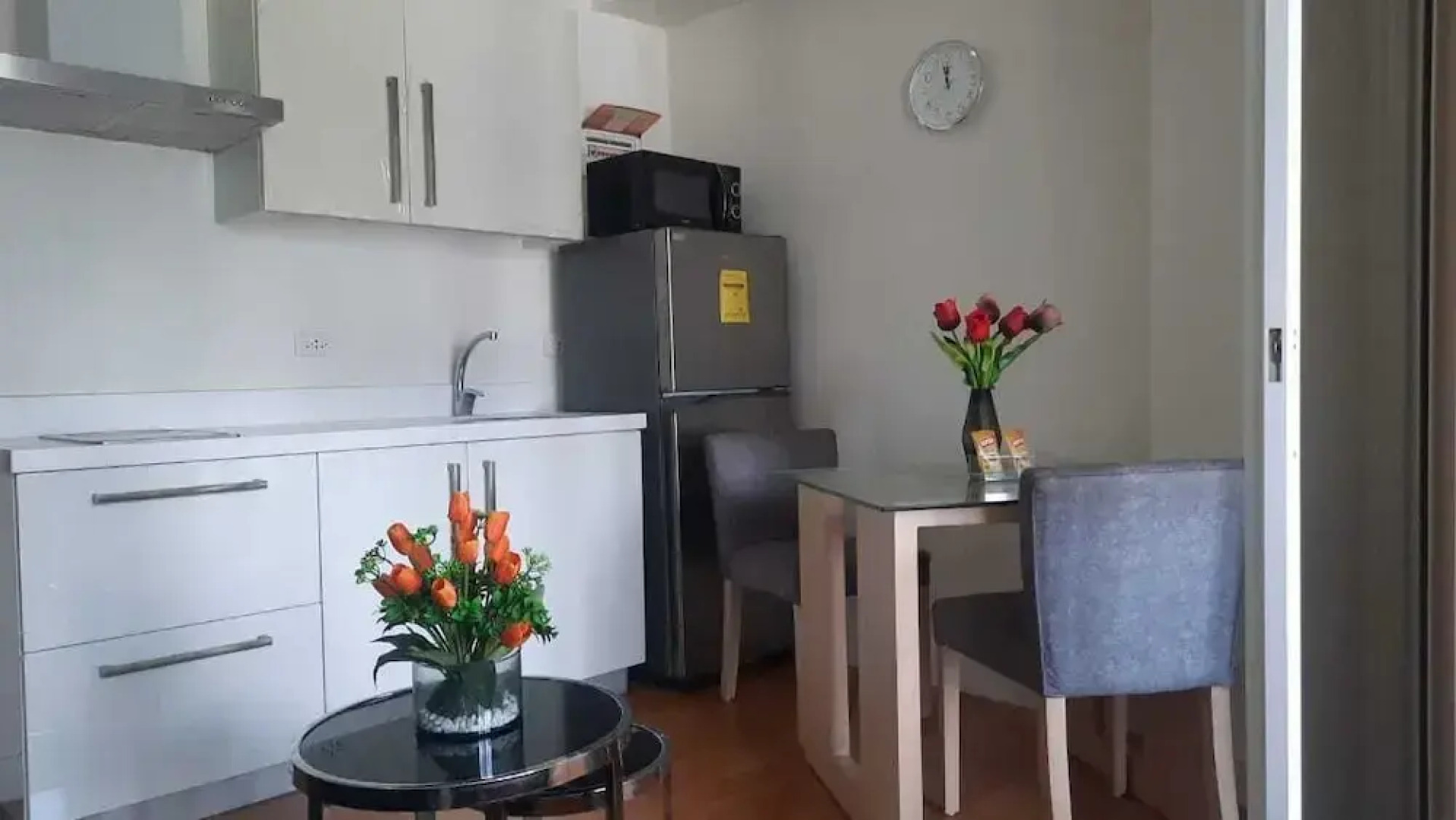 Oasis Regency at Acqua Livingstone near Rockwell