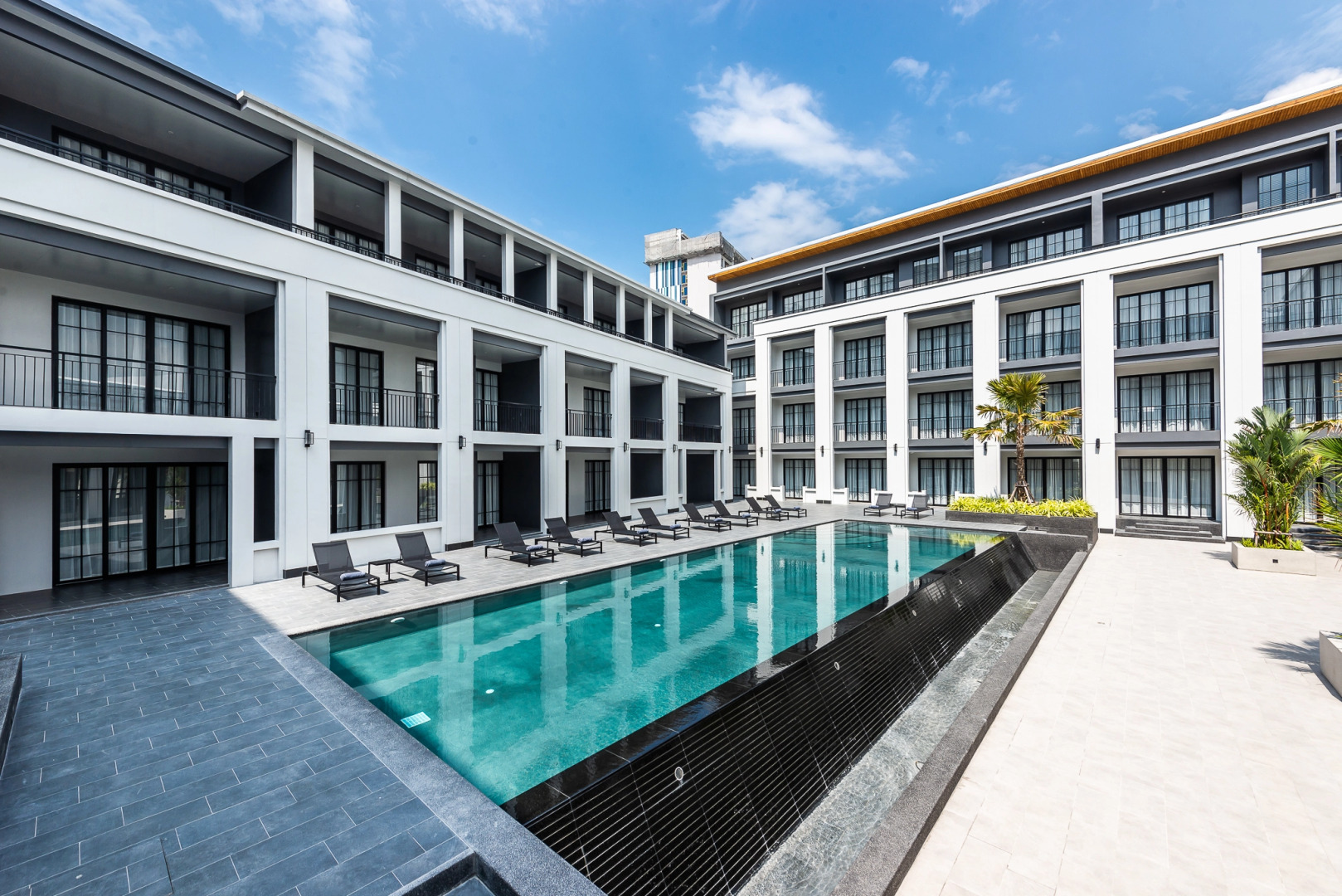 One Patio Hotel Pattaya