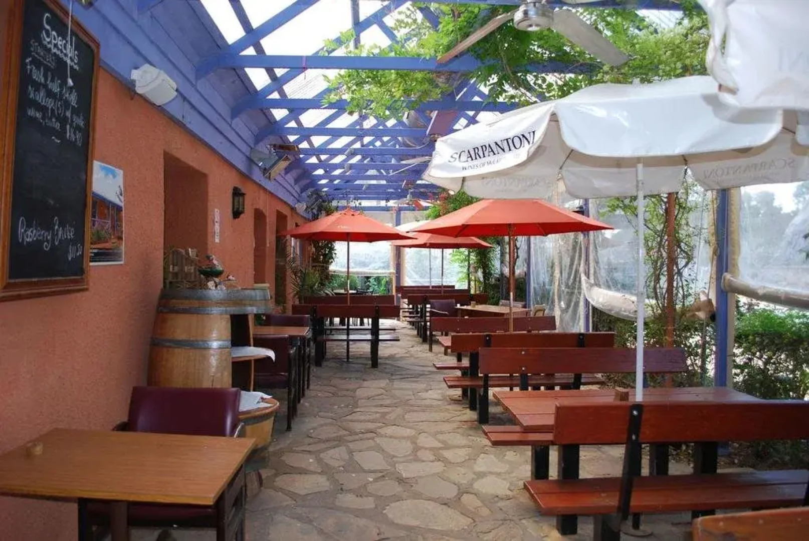 Osteria Sanso Restaurant and Accommodation