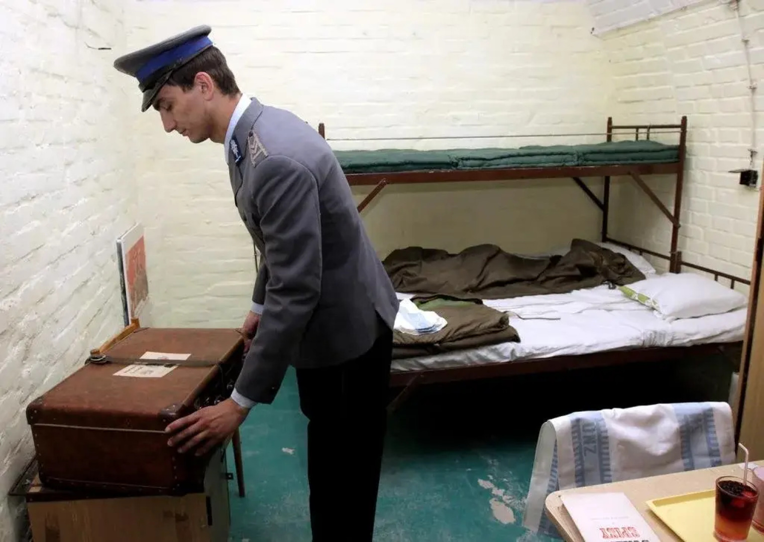 10-Z Bunker - Hostel