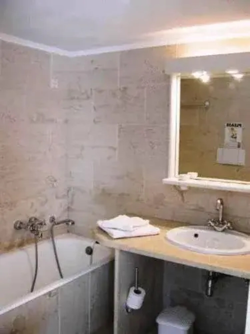 Primavera Paradise Apartments