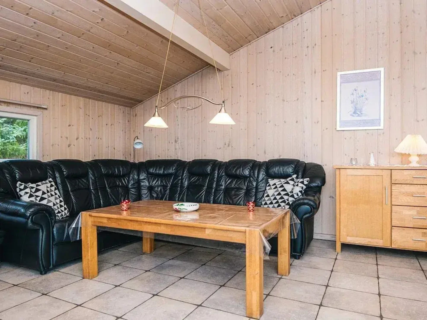 Secluded Holiday Home in Henne near Beach