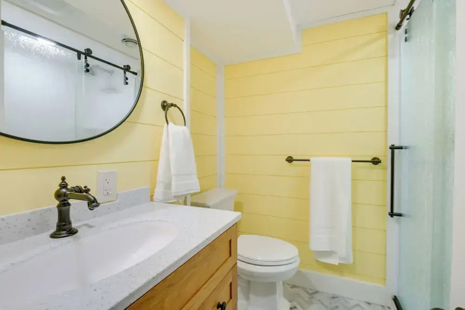 Cozy Wolfeboro Home w/ Private Deck: 1 Mi to Lake!