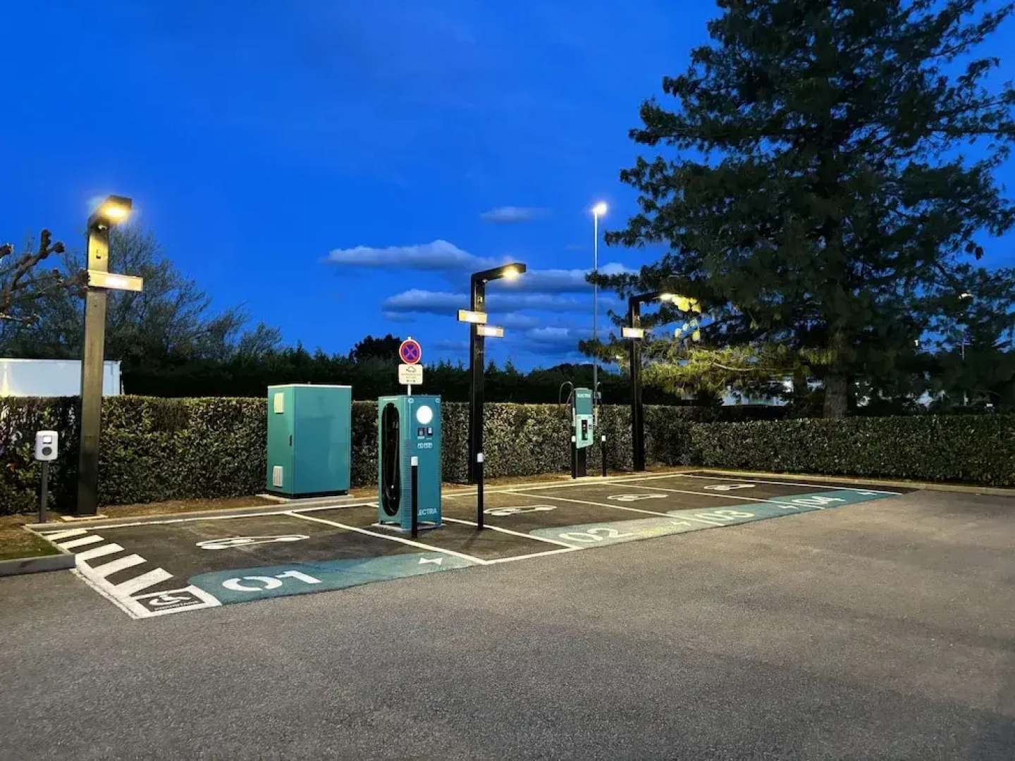 Kyriad Lille - Mons En Baroeul