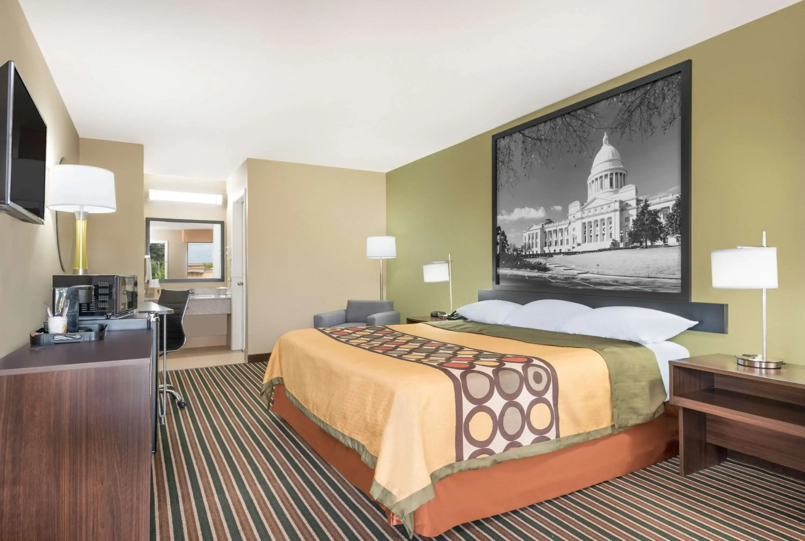 Super 8 by Wyndham Bryant Little Rock Area