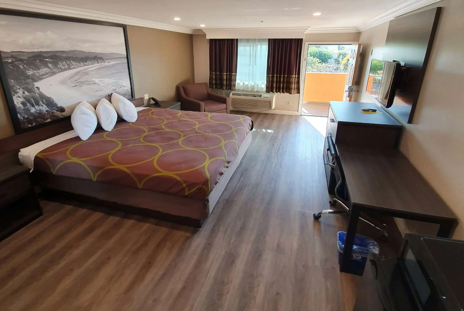 Super 8 by Wyndham Cypress Buena Park Area