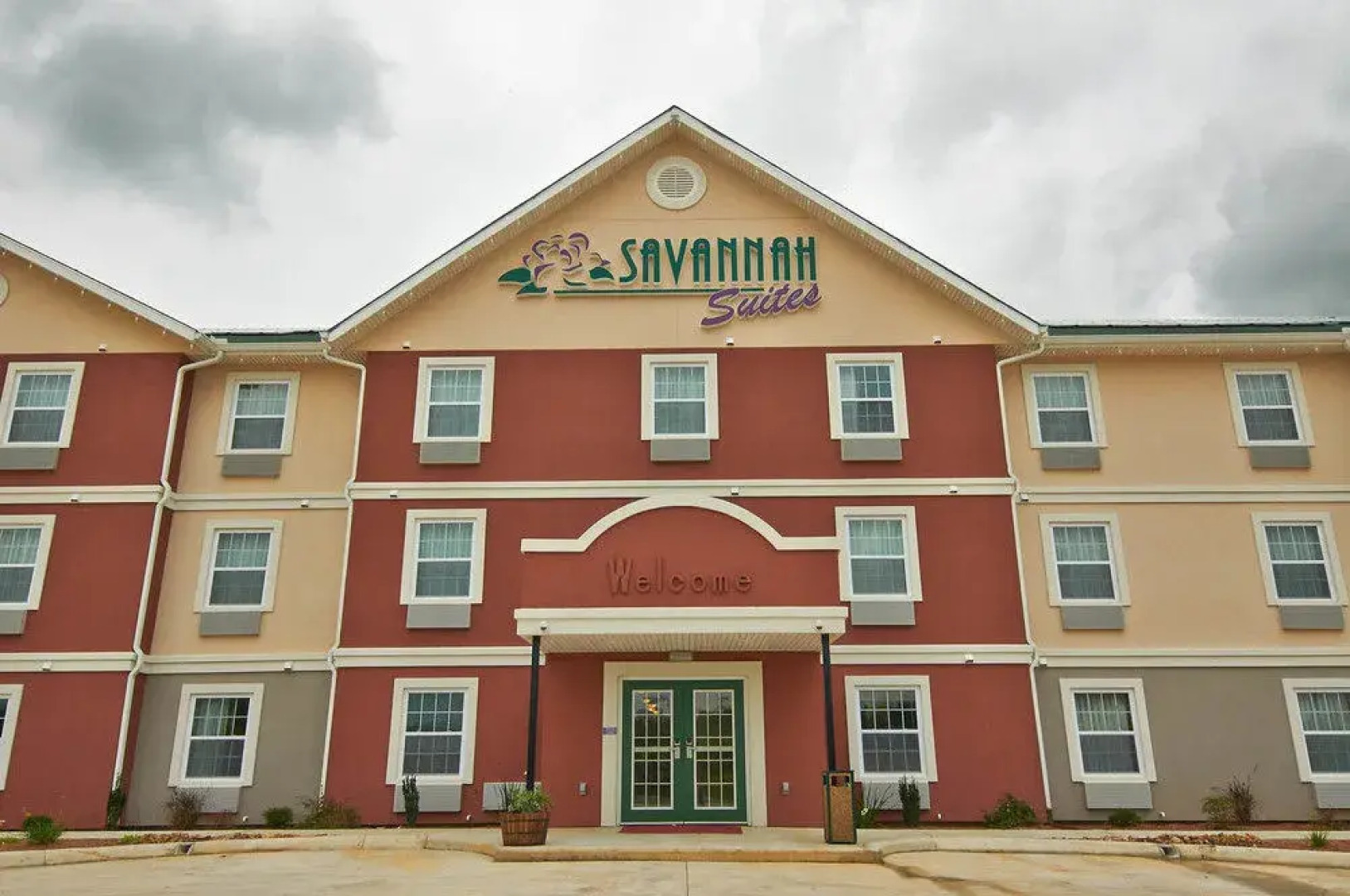 Savannah Suites Pleasanton