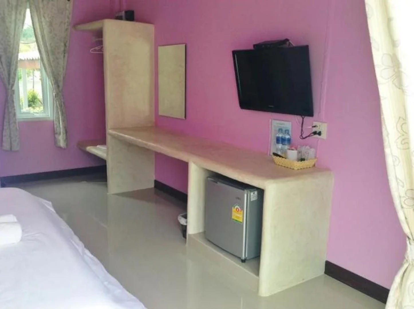 Baan Chomjan at Suanphung