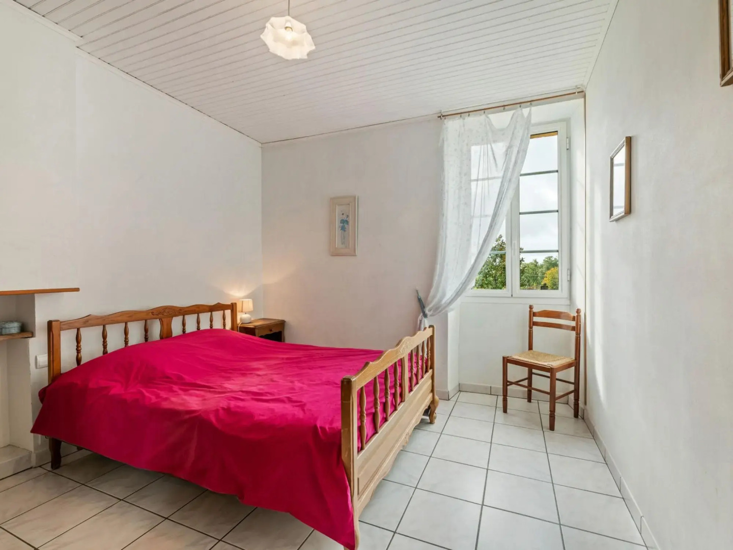 Vintage Holiday Home in Loubejac with a Private Pool