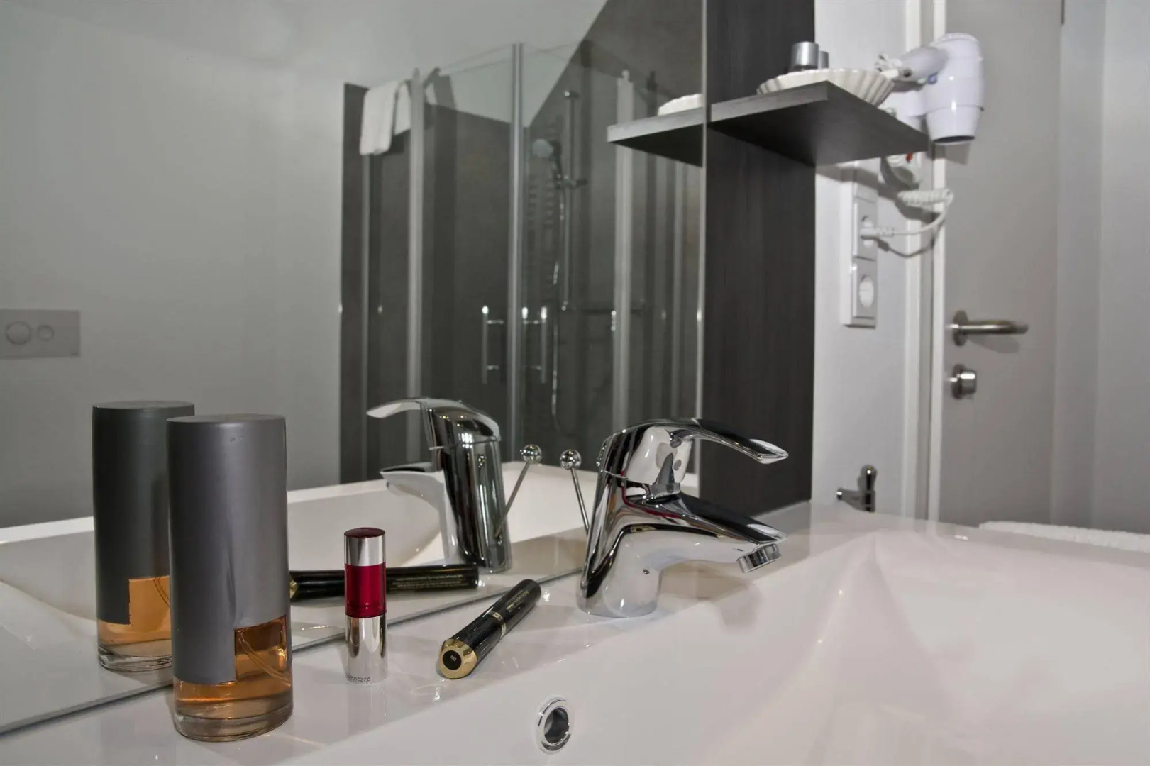 Troll's Brauhaus Hotel