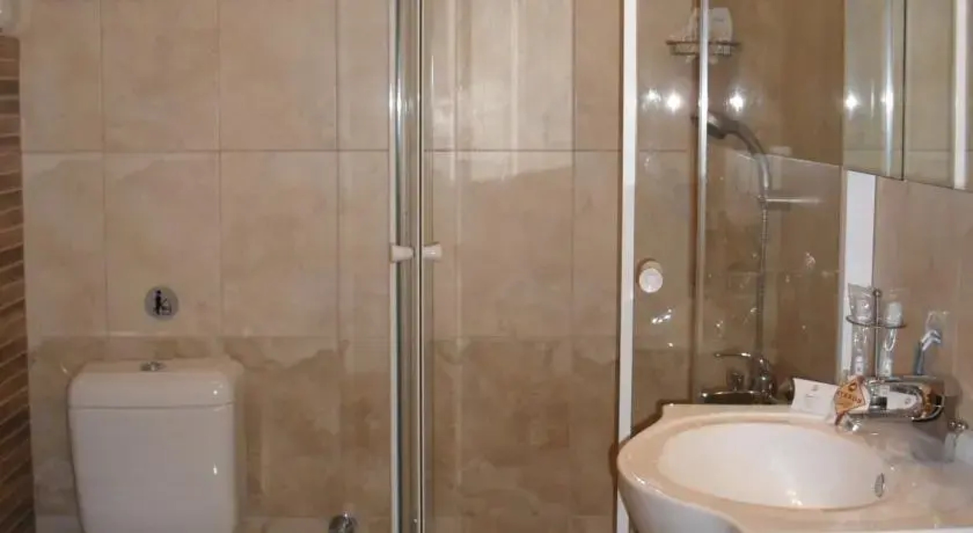 Kyknos De Luxe Suites