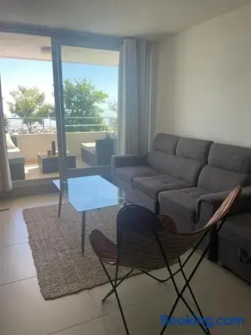 Dos Orillas, Monoambiente 111