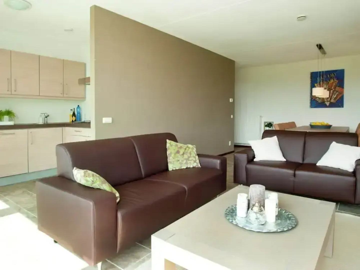 Tail-wagging Lake Escape