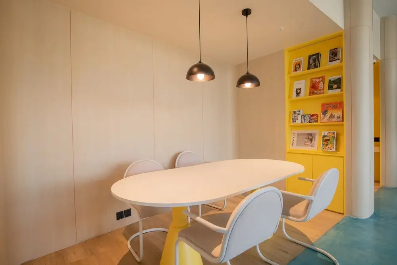 GO Hotel Chonburi at Central Chonburi