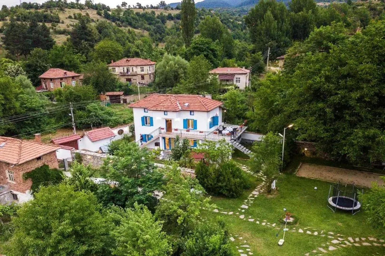 Garmen Hills Complex