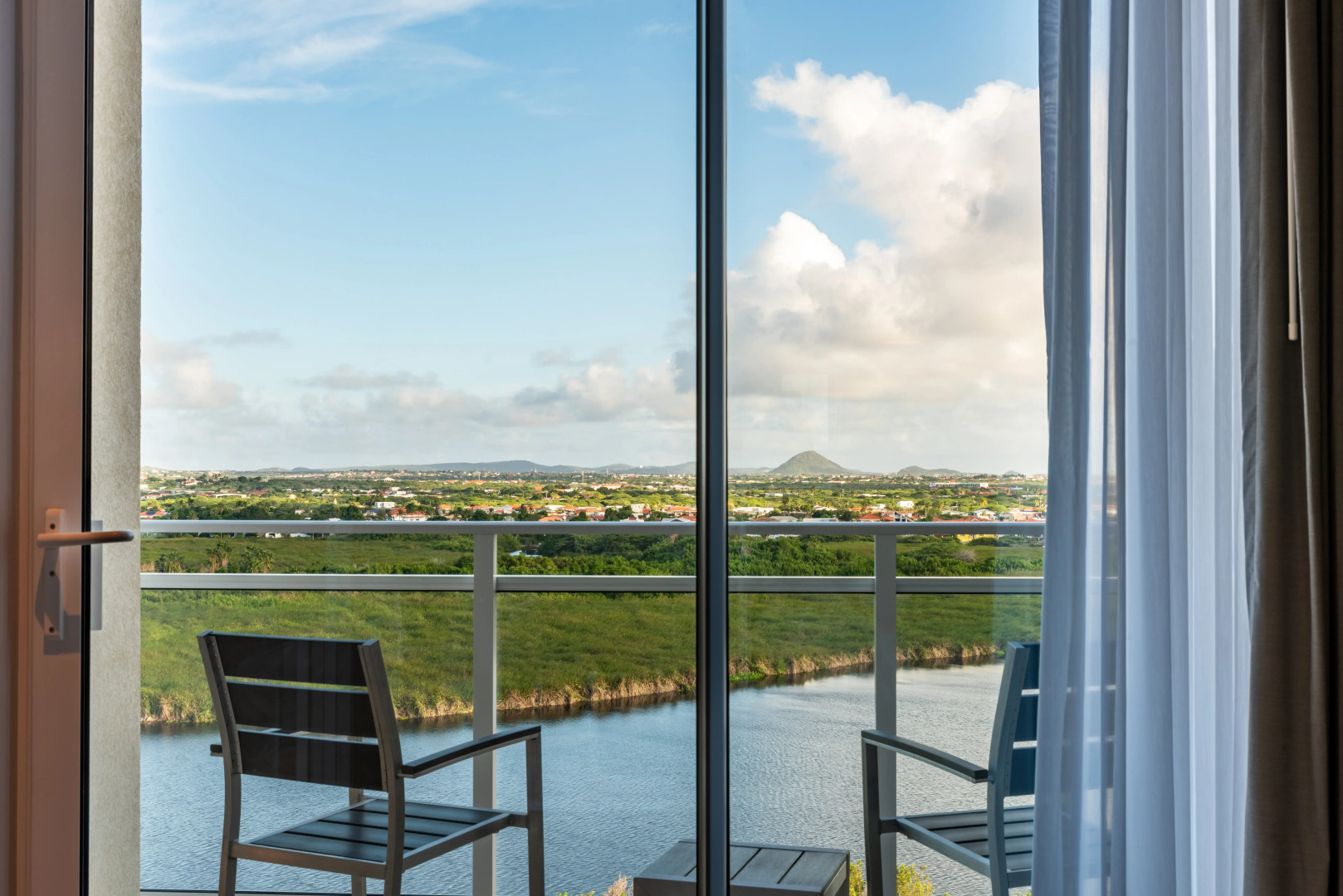 Embassy Suites By Hilton Aruba Beach Resort