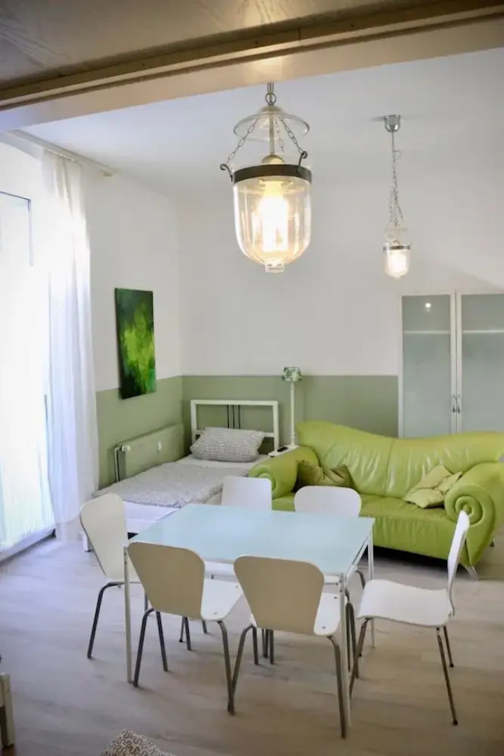 a-domo Apartments Mülheim - Apartments, Lofts & Hostel Rooms - short or longterm - single or grouptravel