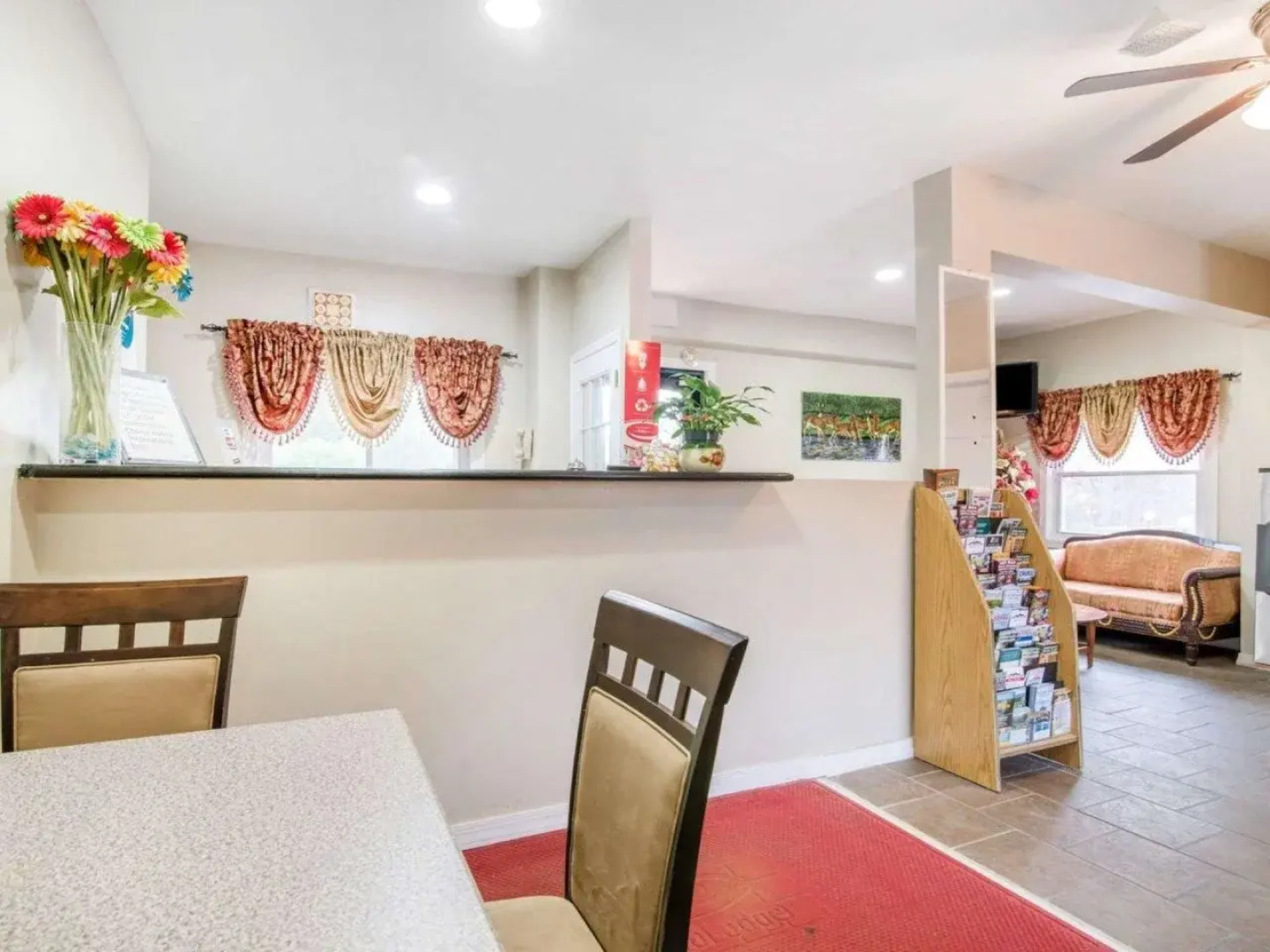 Econo Lodge New Paltz