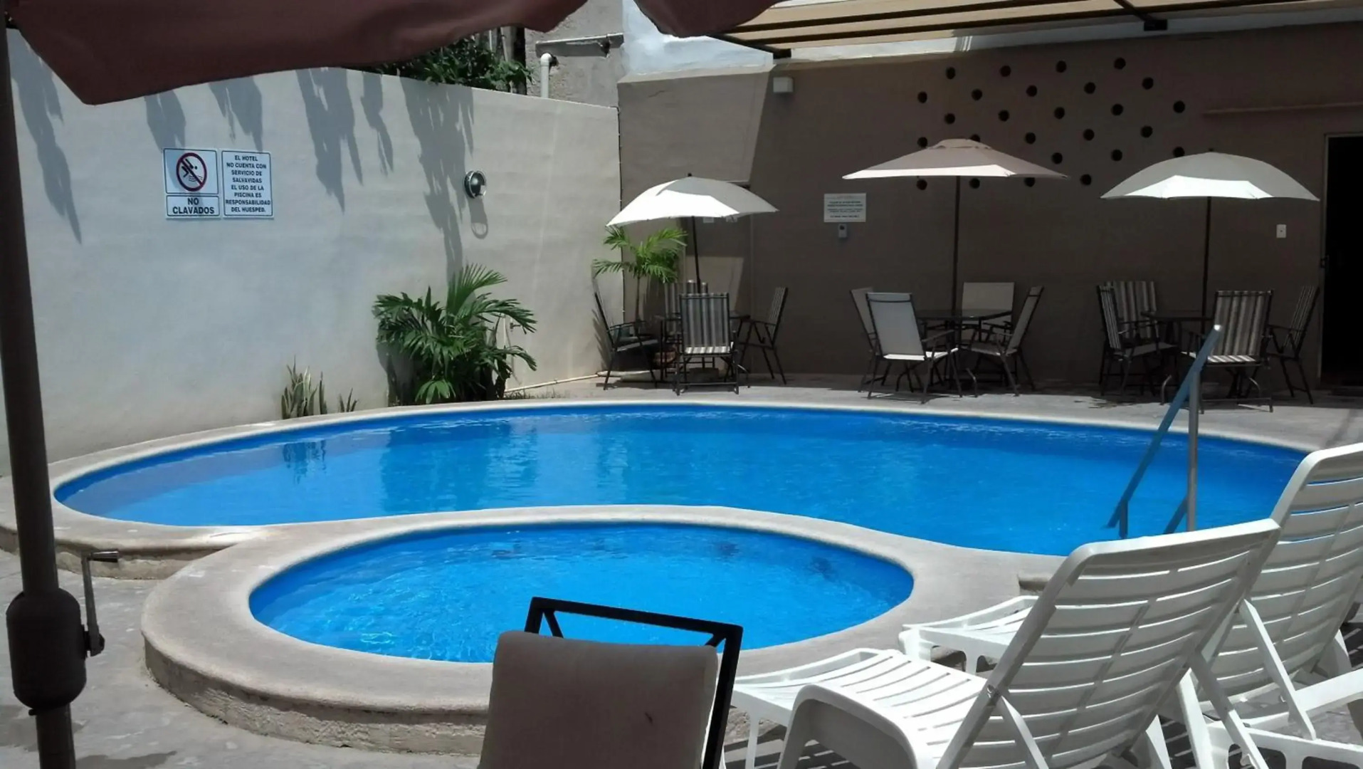 Hotel & Suites Domani