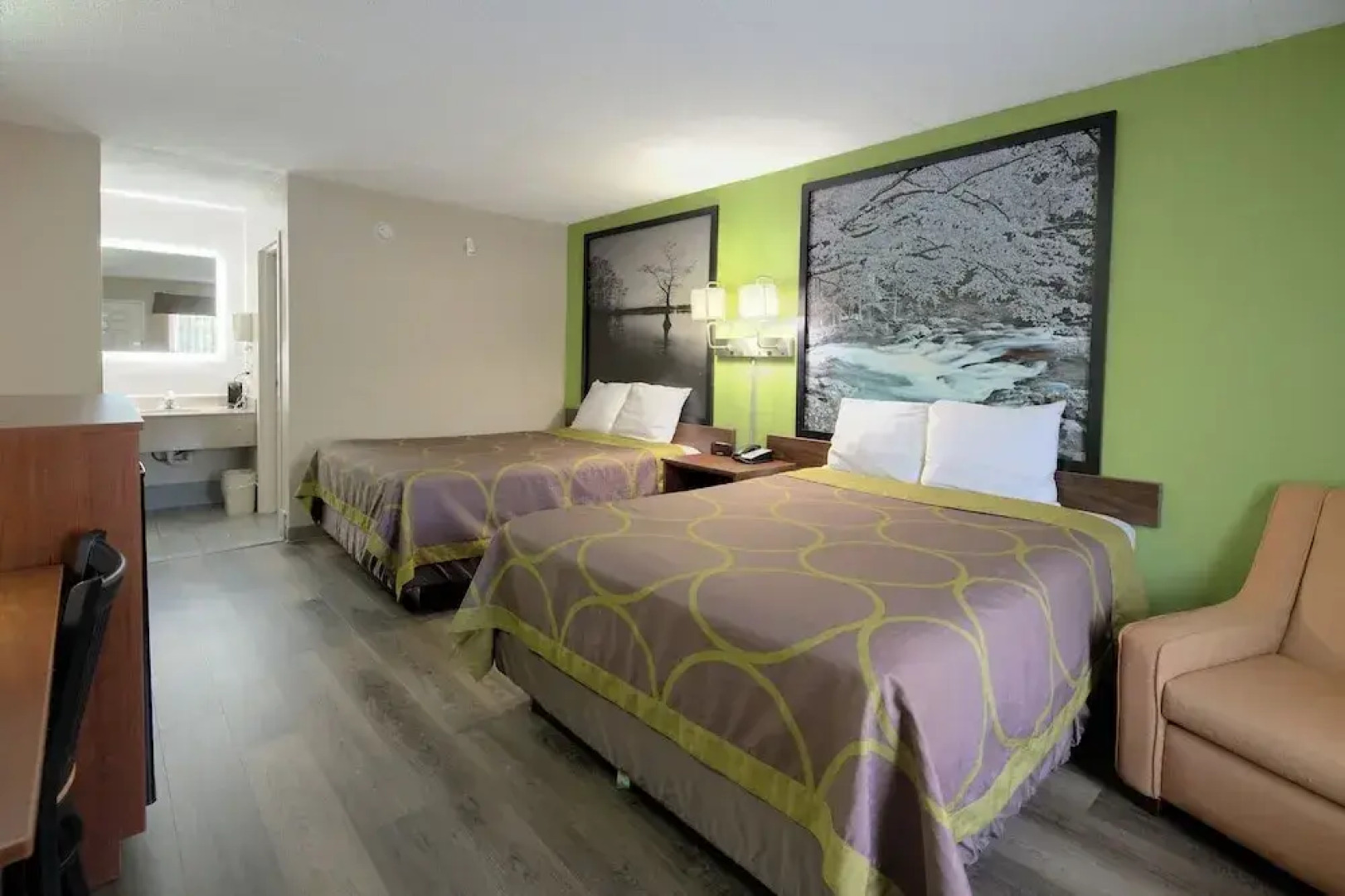 Super 8 Knoxville/West