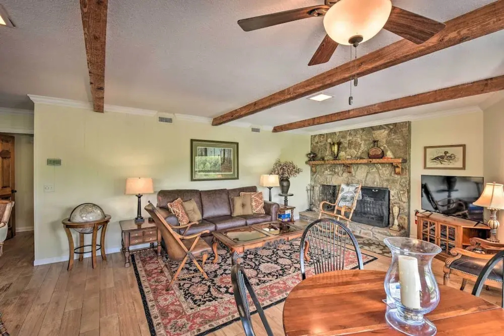 Picturesque Sky Haus Sanctuary w/ Mountain Views