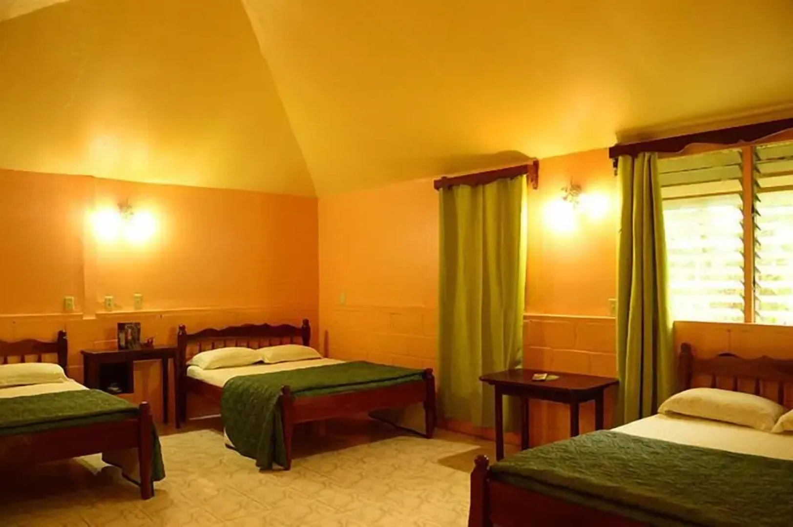 Howler Monkey Resort