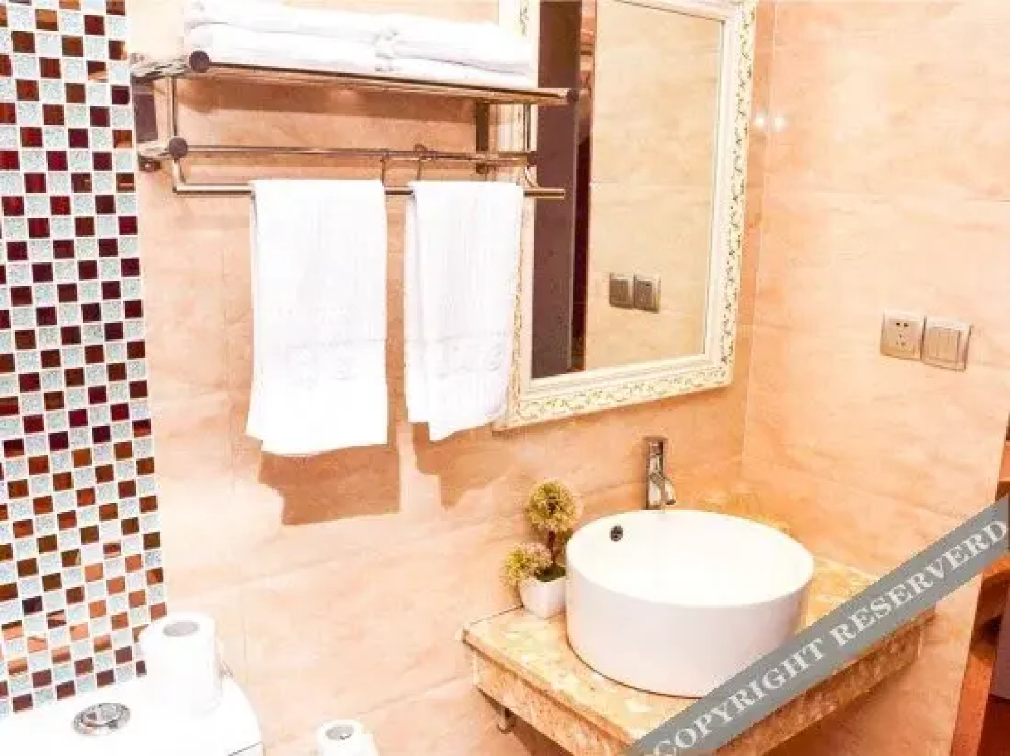 Yiwu Haidi Fashion Inn