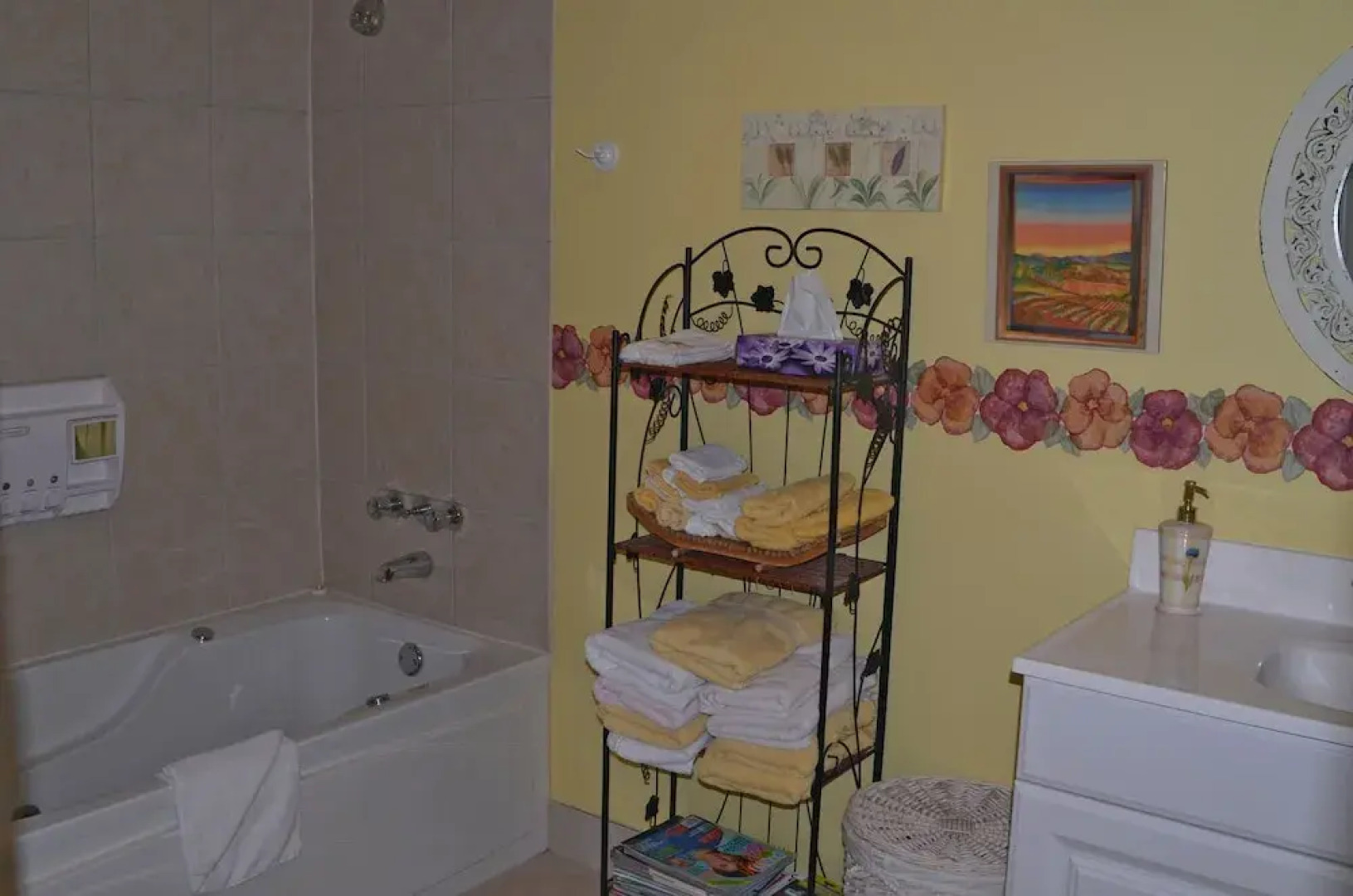 Sea Parrot Ocean View Resort