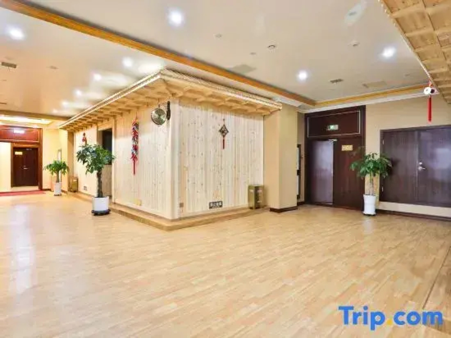 Yayuan Hotel (Yanji Yanbian University Wanghongqiang Branch)