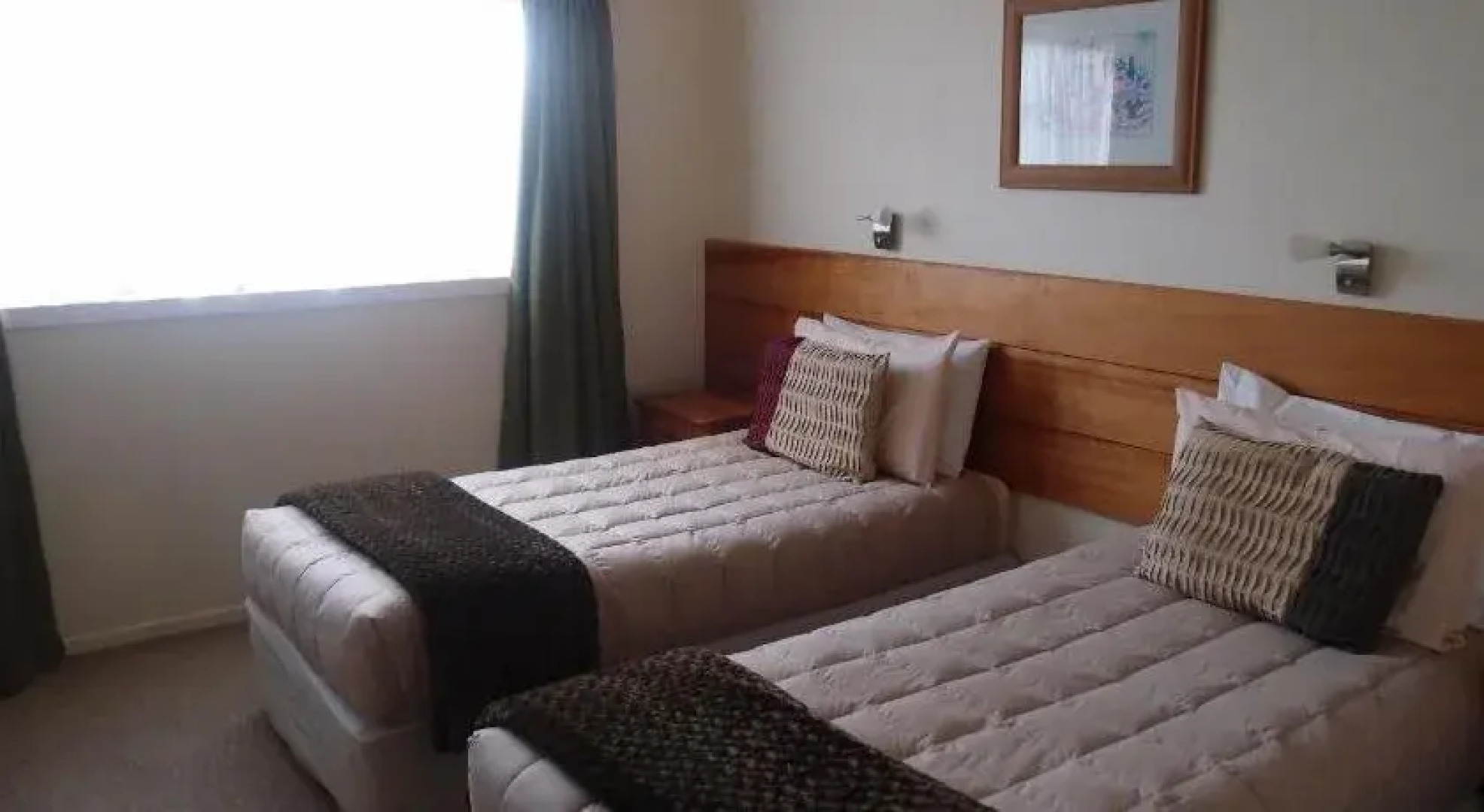 Shiralee Executive Cottages